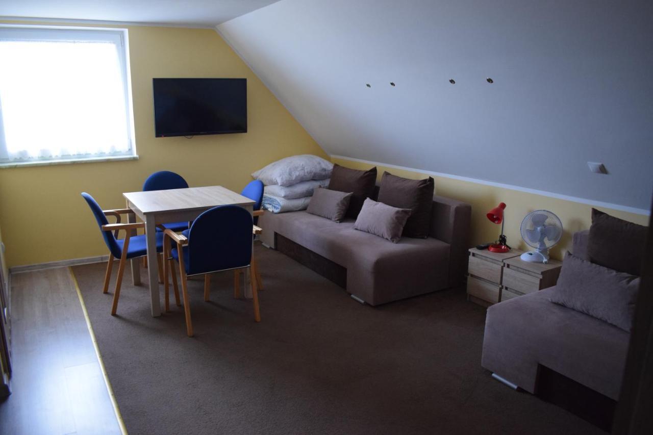 Ferienwohnung Pokoje U Emilii Kąty Rybackie Exterior foto